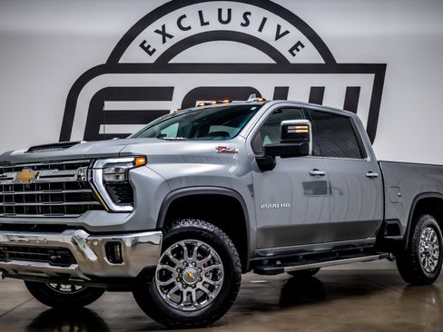 Used 2024 Chevrolet Silverado 2500 LTZ w/ LTZ Plus Package image 1