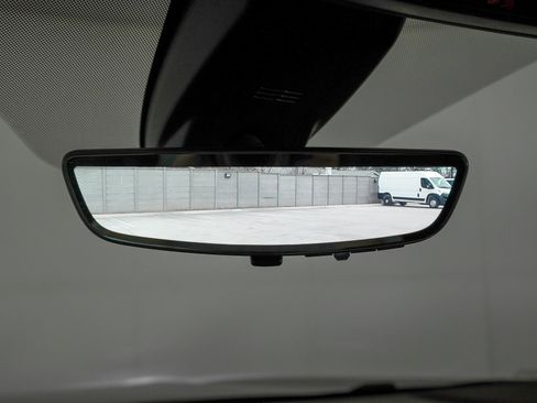 Used 2021 Chevrolet Suburban High Country image 28