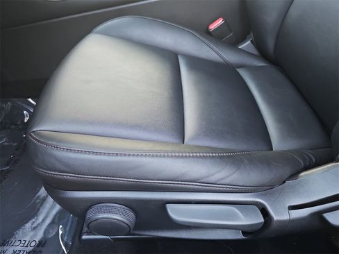 Used 2025 MAZDA MAZDA3 s Sport image 29