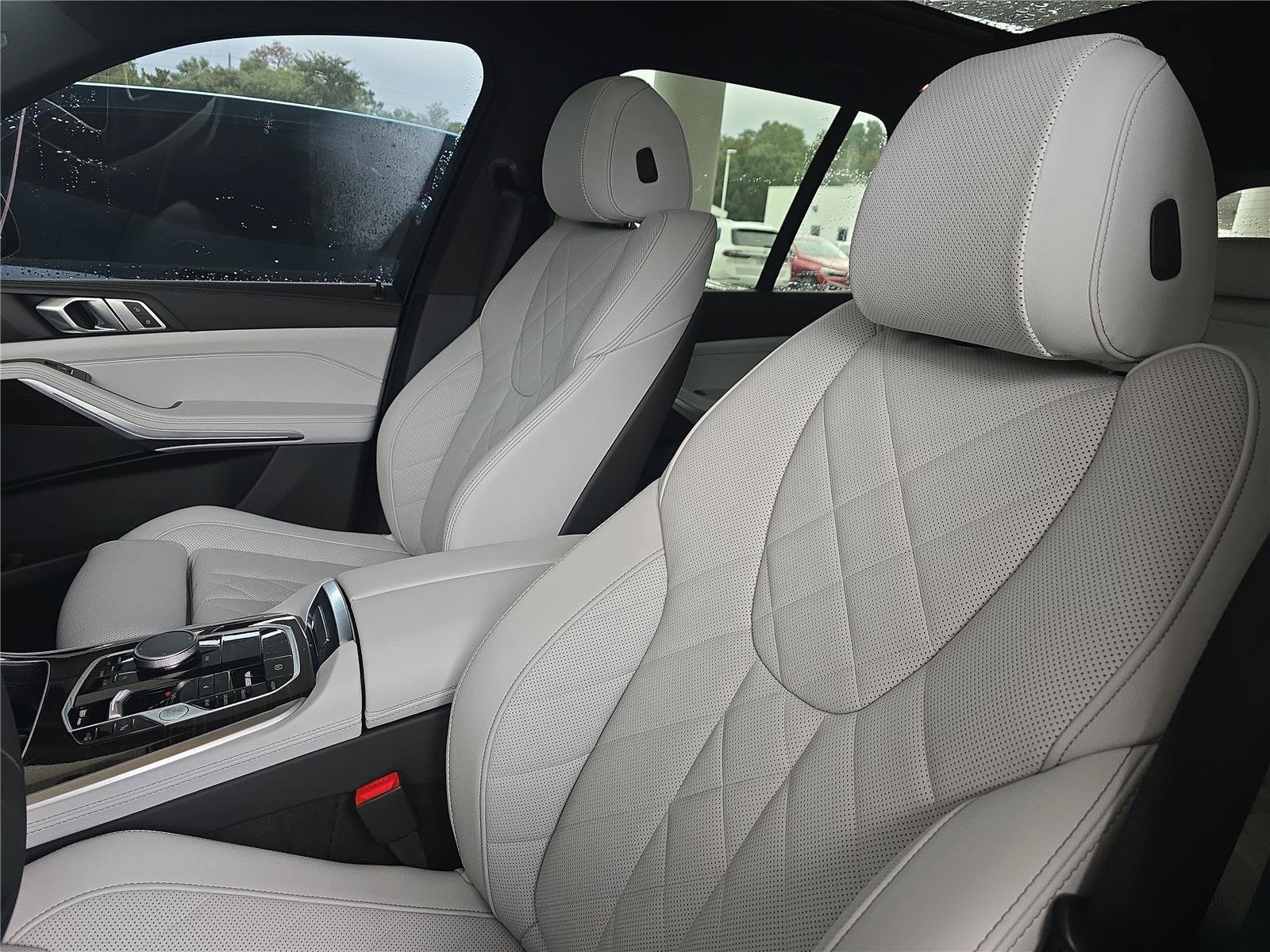 Used 2026 BMW X5 sDrive40i RWD image 16