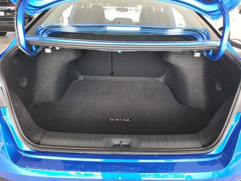 Used 2026 Nissan Sentra SR w/ Floor Mat Package FWD image 13
