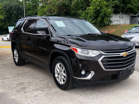 Used 2019 Chevrolet Traverse LT FWD image 8