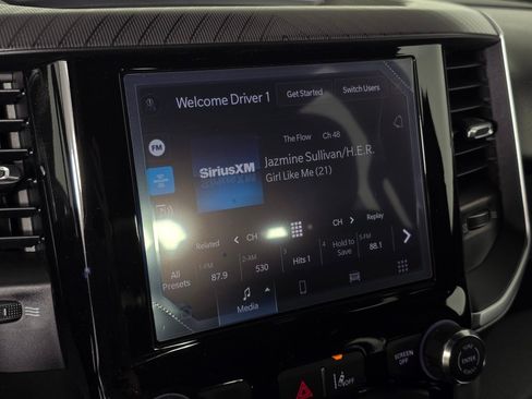 New 2026 RAM 1500 Express AWD/4WD image 29