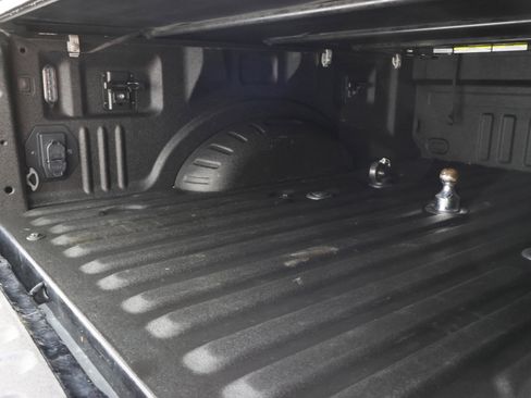 Used 2021 Ford F350 Lariat AWD/4WD image 5