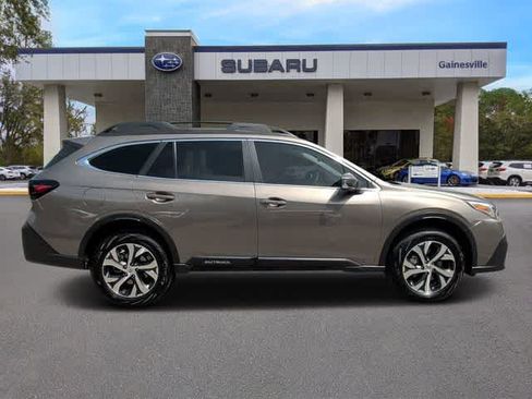 Used 2022 Subaru Outback Limited image 7