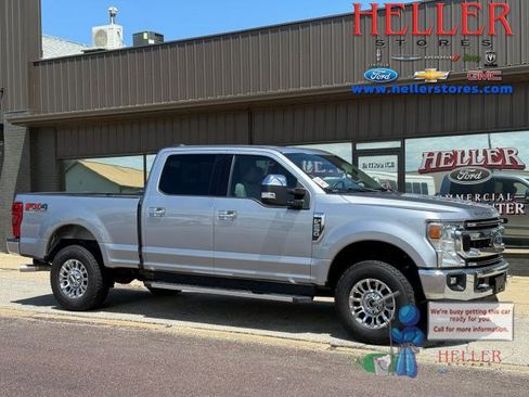 Used 2022 Ford F250 XLT w/ XLT Premium Package AWD/4WD image 1