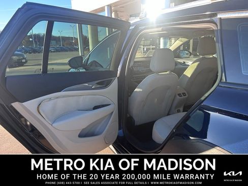 Used 2018 Buick Regal Preferred w/ Sights and Sounds Package image 28