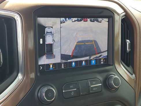 Used 2022 Chevrolet Silverado 3500 High Country w/ Safety Package II image 20