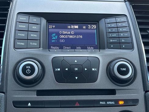 Used 2018 Ford Taurus SEL image 31