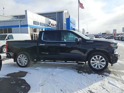 Used 2022 Chevrolet Silverado 1500 High Country image 12