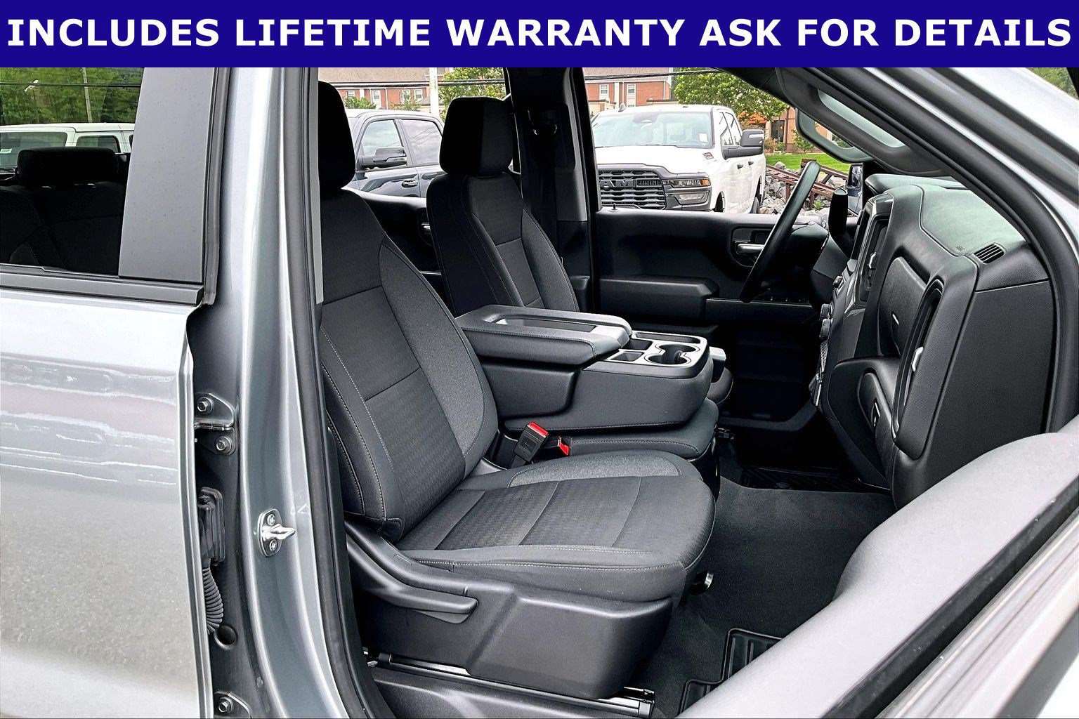 Used 2024 Chevrolet Silverado 1500 Custom w/ Turbomax Blackout Package AWD/4WD image 7