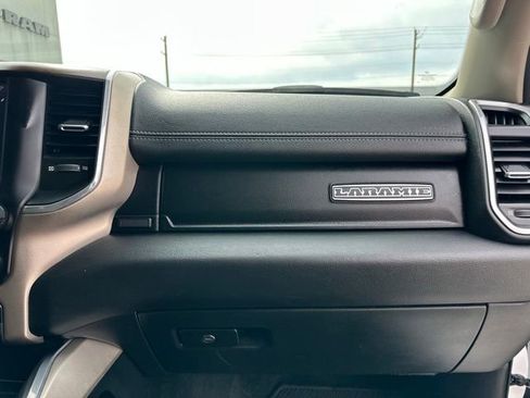 Used 2022 RAM 1500 Laramie AWD/4WD image 48