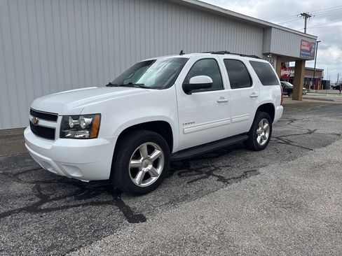 Used 2012 Chevrolet Tahoe LT w/ Luxury Package image 2