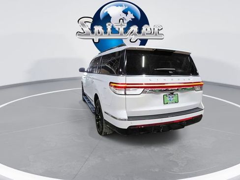 Used 2024 Lincoln Navigator L Reserve w/ Monochromatic Package image 7