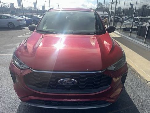 Used 2024 Ford Escape ST-Line image 2