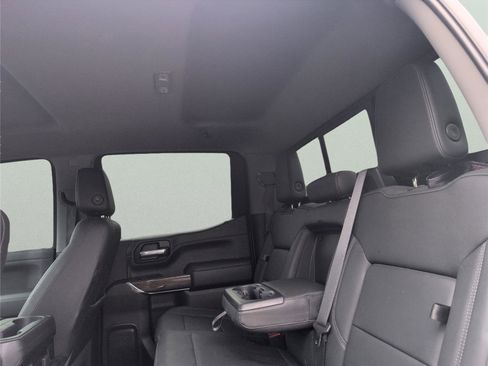 Used 2020 Chevrolet Silverado 1500 RST image 33