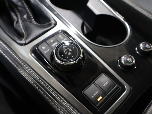 Used 2016 Nissan Maxima Platinum image 30