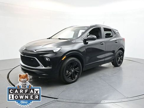 Used 2024 Buick Encore GX Sport Touring image 5