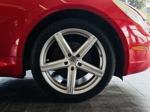 Used 2005 Lexus SC 430 Convertible RWD image 23