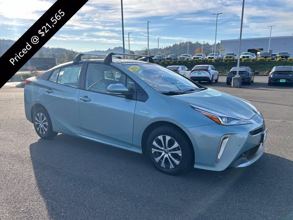 Used 2019 Toyota Prius LE AWD/4WD image 5