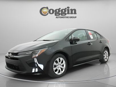 Used 2025 Toyota Corolla LE