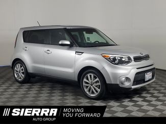Used 2018 Kia Soul + image 1