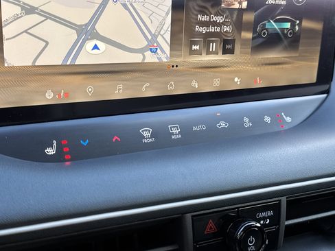 New 2026 Nissan Leaf Platinum+ w/ Cargo Package (Platinum+) image 28