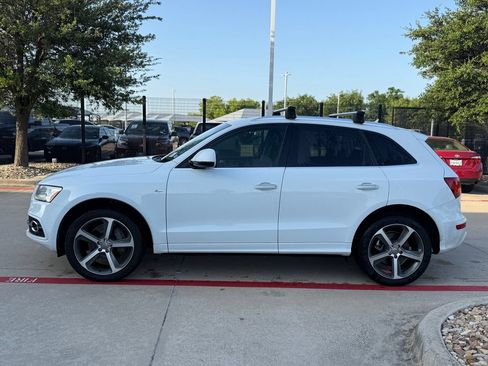Used 2016 Audi Q5 3.0T Premium Plus w/ Technology Package AWD/4WD image 2