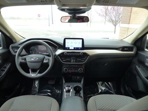 Used 2020 Ford Escape SE image 37