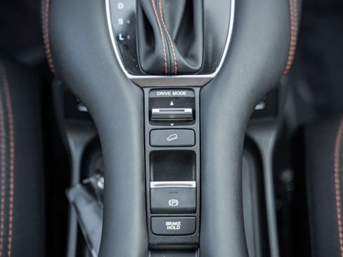 Certified 2025 Honda HR-V Sport image 23