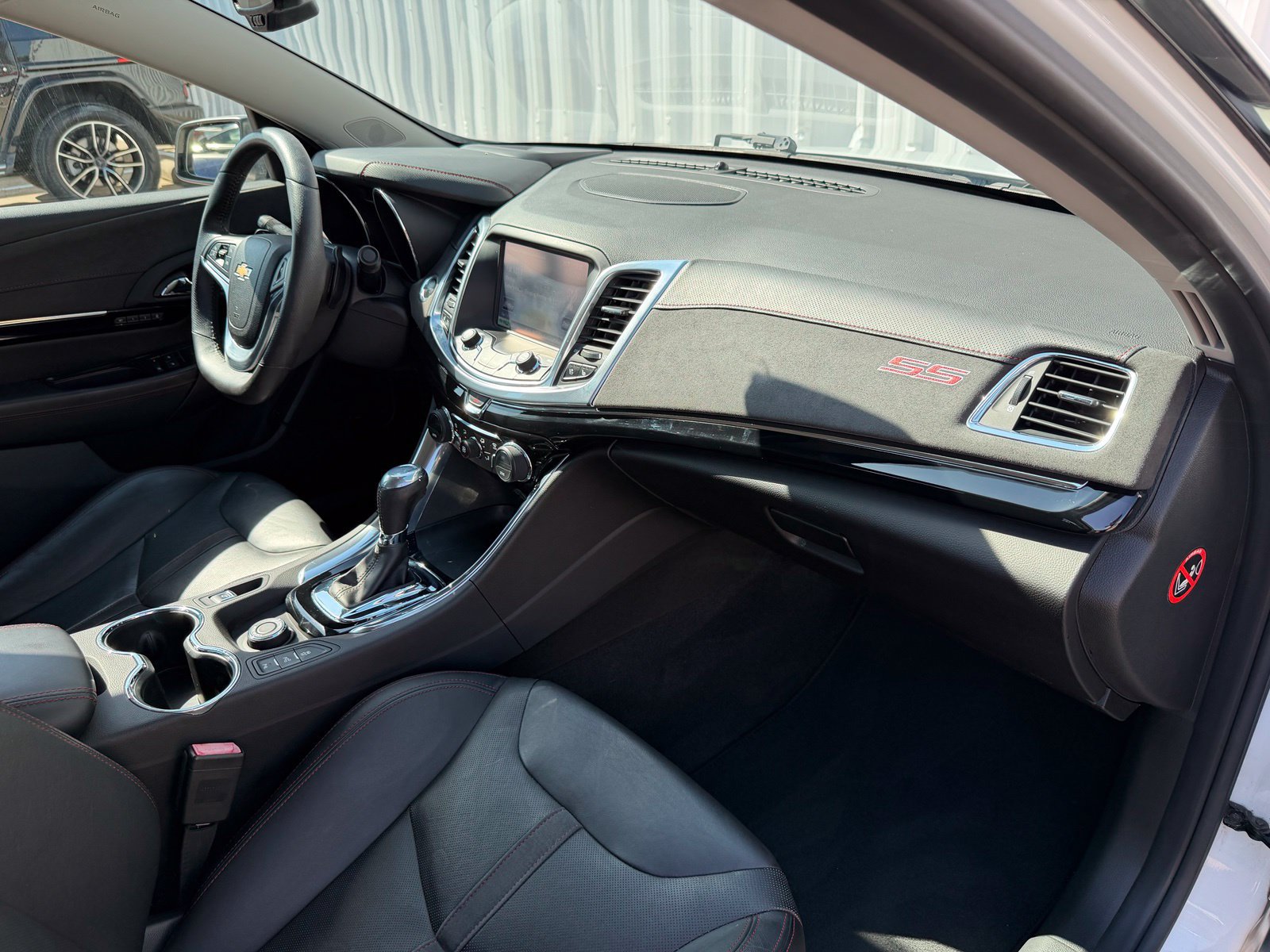 Used 2016 Chevrolet SS RWD image 18