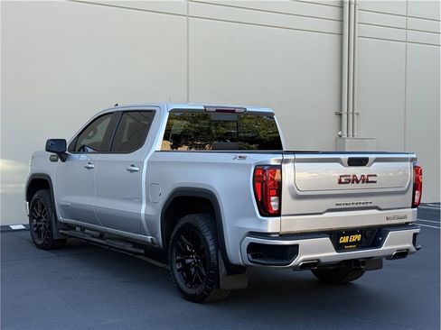 Used 2022 GMC Sierra 1500 Elevation w/ Preferred Package AWD/4WD image 5