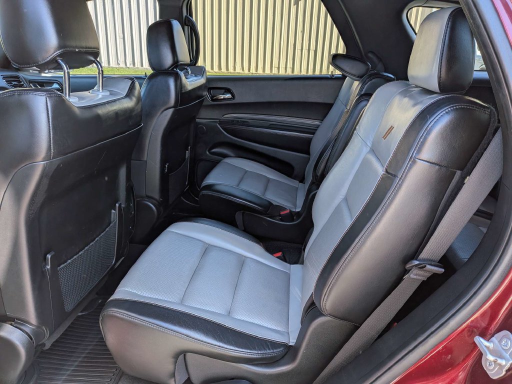 Used 2022 Dodge Durango R/T w/ Tow 'N Go Package AWD/4WD image 17