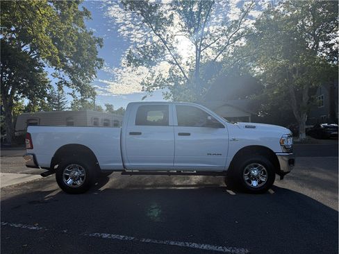 Used 2022 RAM 3500 Tradesman AWD/4WD image 8