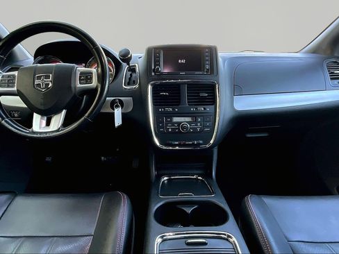 Used 2019 Dodge Grand Caravan GT FWD image 7