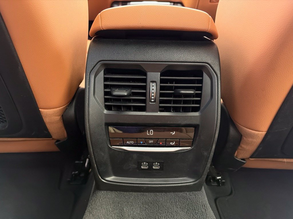 Certified 2023 BMW 330i Sedan RWD image 20