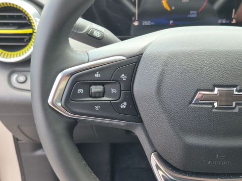 Used 2026 Chevrolet Trax ACTIV w/ Driver Confidence Package FWD image 19