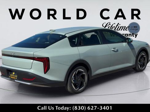New 2026 Kia K4 GT-Line Turbo FWD image 3
