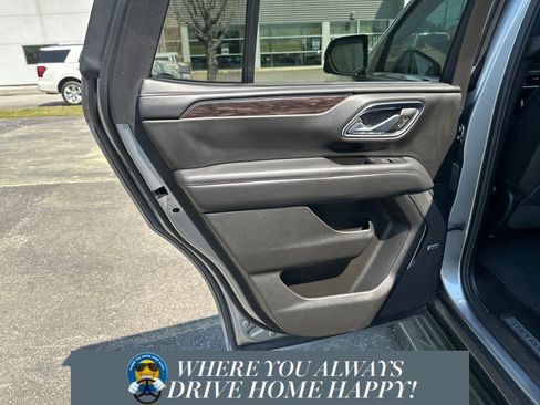 Used 2024 Chevrolet Tahoe LT w/ Luxury Package image 27