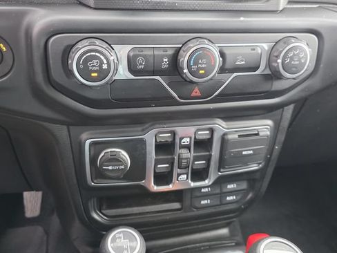 Used 2021 Jeep Gladiator Sport AWD/4WD image 18