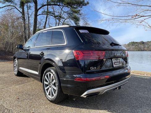 Used 2018 Audi Q7 3.0T Premium Plus image 11