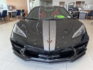 Used 2021 Chevrolet Corvette Stingray Coupe w/ Z51 Performance Package RWD video 2
