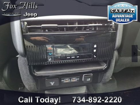 New 2026 Jeep Grand Wagoneer L Limited AWD/4WD image 13