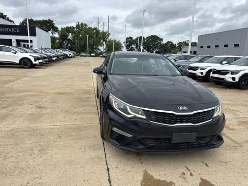 Used 2019 Kia Optima LX FWD image 7