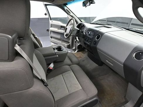 Used 2005 Ford F150 XLT AWD/4WD image 40