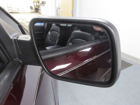 Used 2019 Ford Explorer XLT w/ Equipment Group 202A image 17