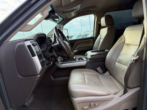 Used 2019 Chevrolet Silverado 2500 LTZ w/ Duramax Plus Package AWD/4WD image 5