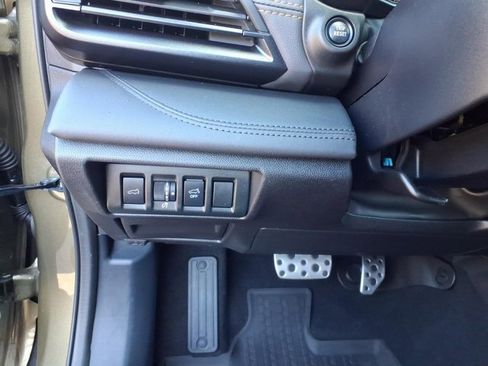 Used 2022 Subaru Outback Wilderness image 11