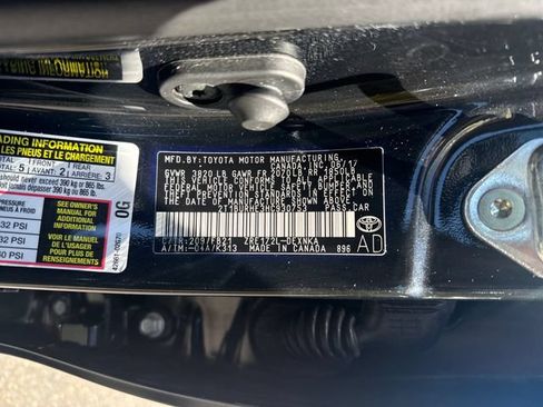 Used 2017 Toyota Corolla LE FWD image 24