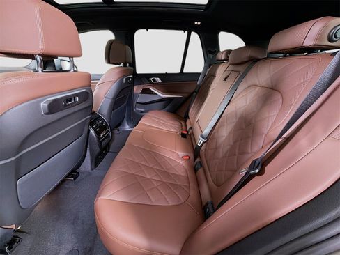 New 2026 BMW X5 xDrive40i image 25